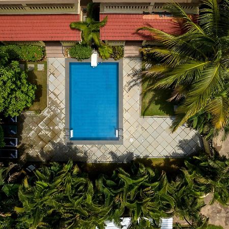 De Mandarin Beach Resort Suites & Villas, Candolim Eksteriør billede