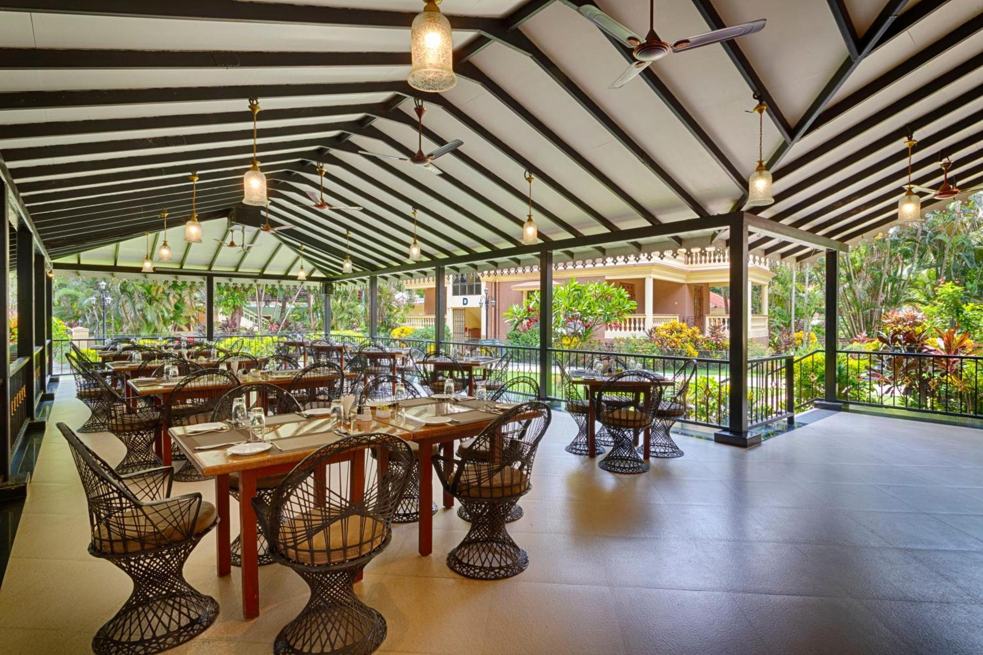 De Mandarin Beach Resort Suites & Villas, Candolim Eksteriør billede