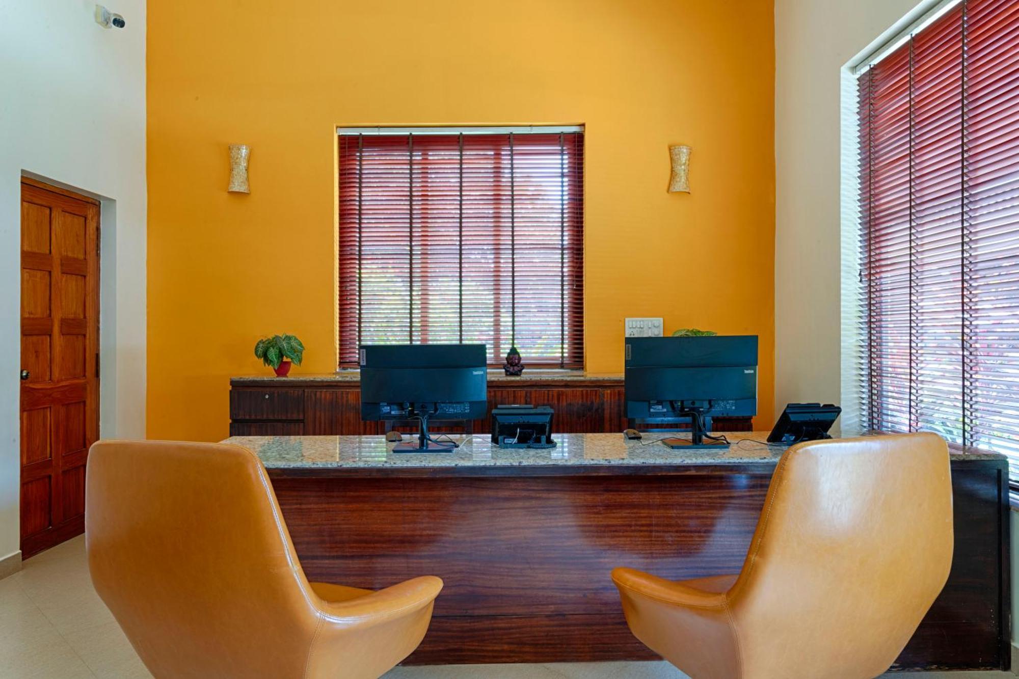 De Mandarin Beach Resort Suites & Villas, Candolim Eksteriør billede