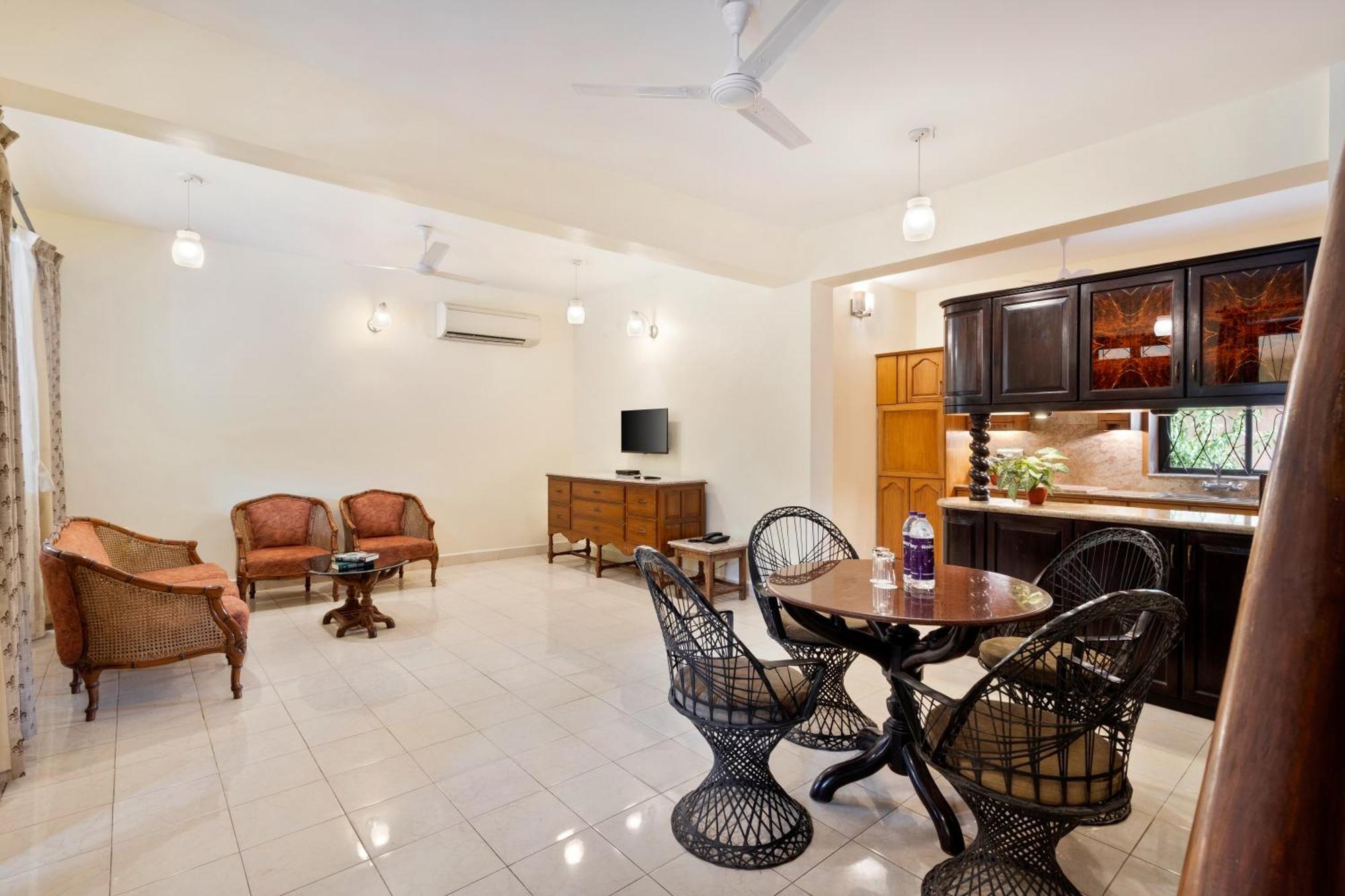 De Mandarin Beach Resort Suites & Villas, Candolim Eksteriør billede