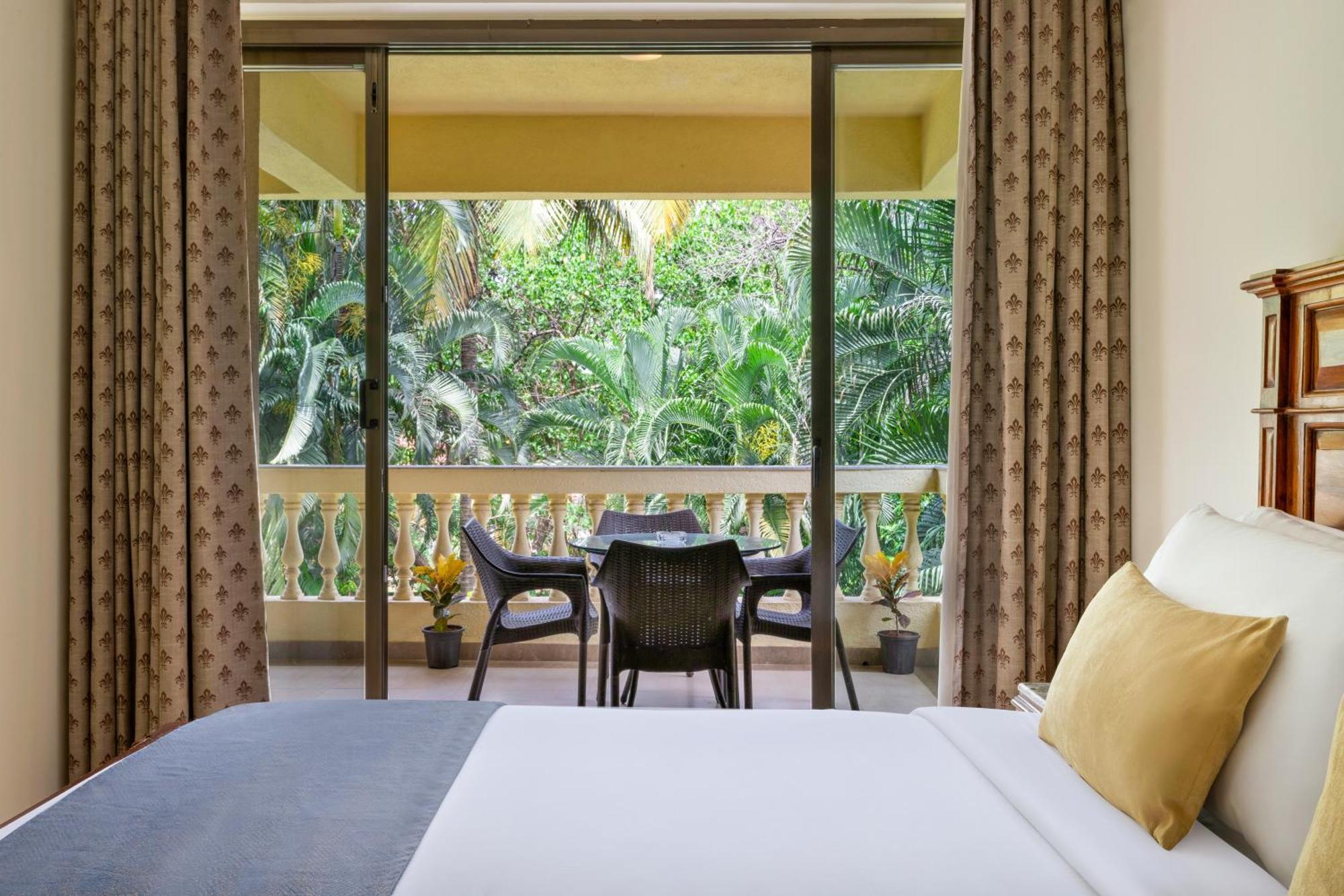 De Mandarin Beach Resort Suites & Villas, Candolim Eksteriør billede