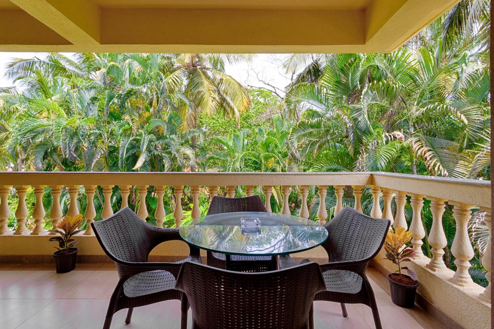 De Mandarin Beach Resort Suites & Villas, Candolim Eksteriør billede